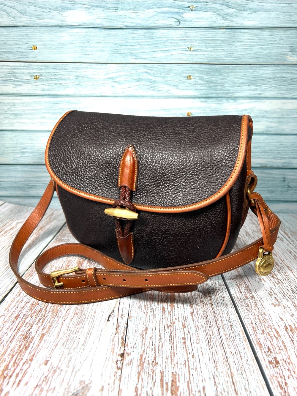 🦆 DOONEY & BOURKE LODEN SADDLE BAG R86 DARK CHOCOLATE VINTAGE